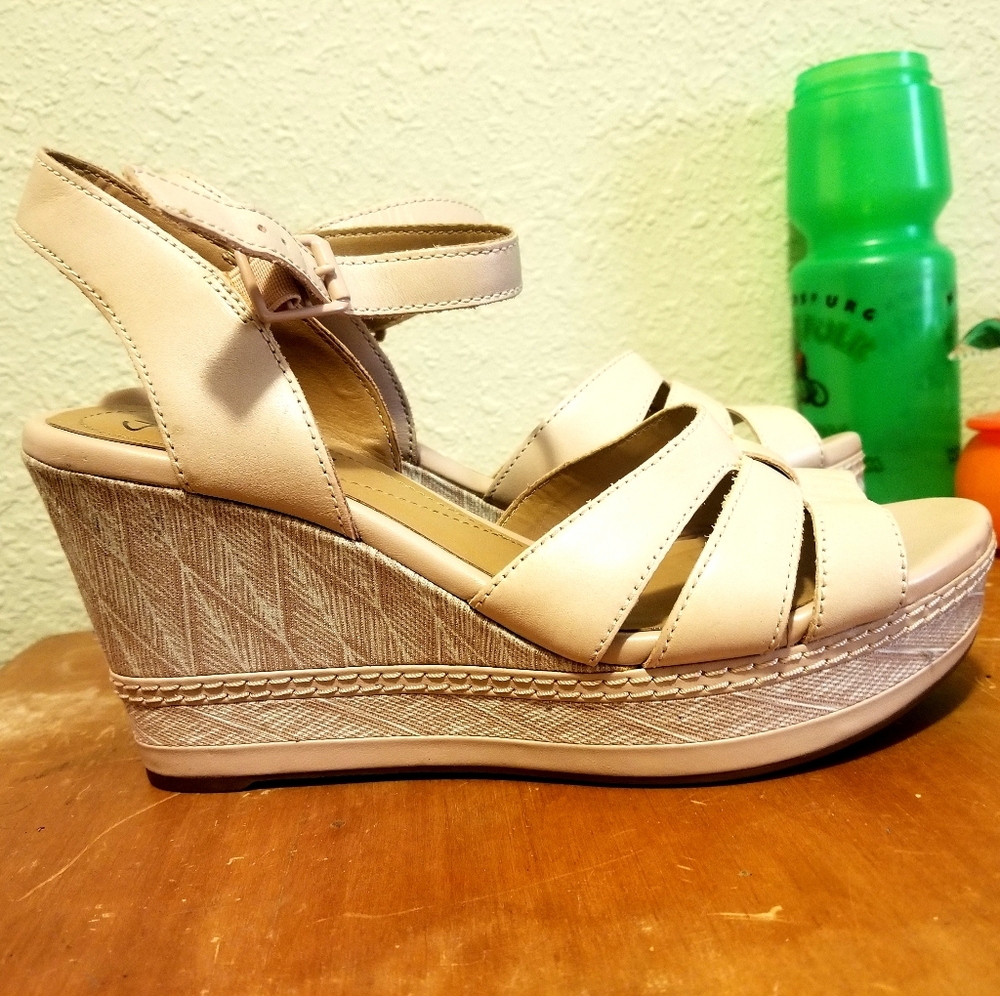 Clark's Collection Soft Cushion Wedges *Like new*